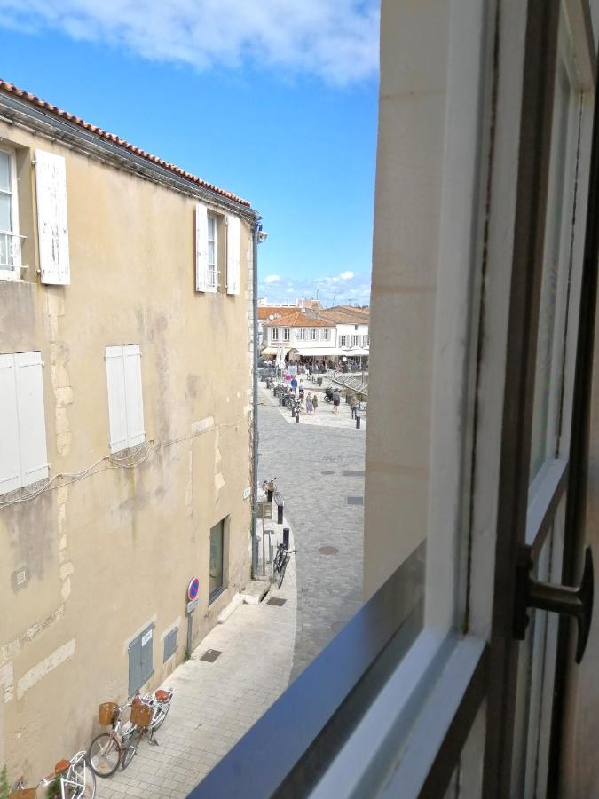 Appartement Elegant Avec Vue Sur Le Port Saint-Martin-de-Ré Exterior foto